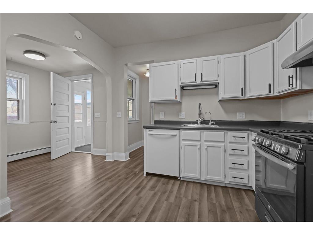 2209 Aldrich Avenue S Minneapolis MN 55405 7038532 image12