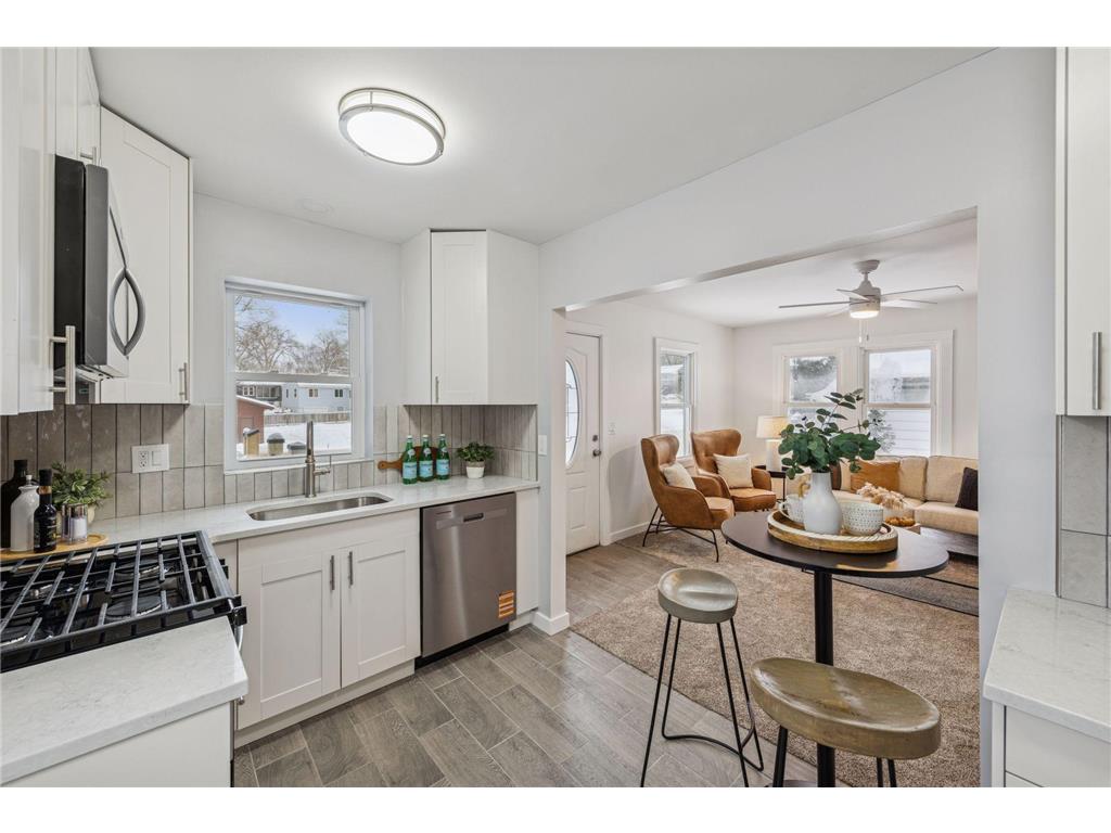 2209 Chateau Lane Mound MN 55364 6826495 image8