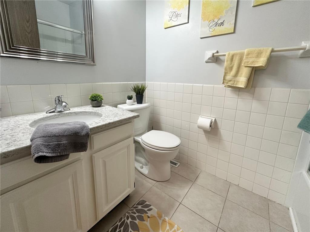 2209 Mayfair Road Golden Valley MN 55427 7089981 image17