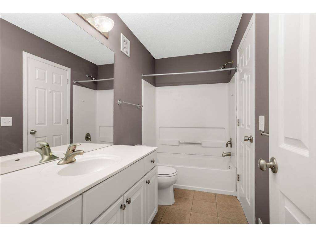 2209 St Johns Place Woodbury MN 55129 7039209 image14