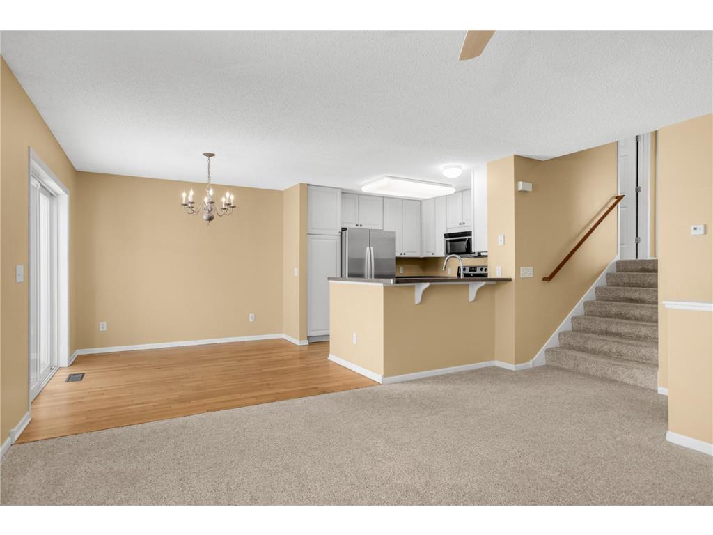 2209 St Johns Place Woodbury MN 55129 7039209 image7