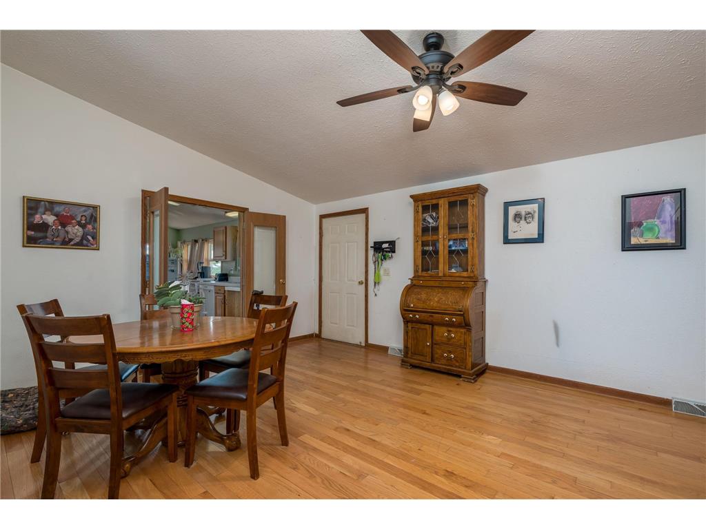 22098 State Highway 60 Le Ray Twp MN 56063 7115384 image5