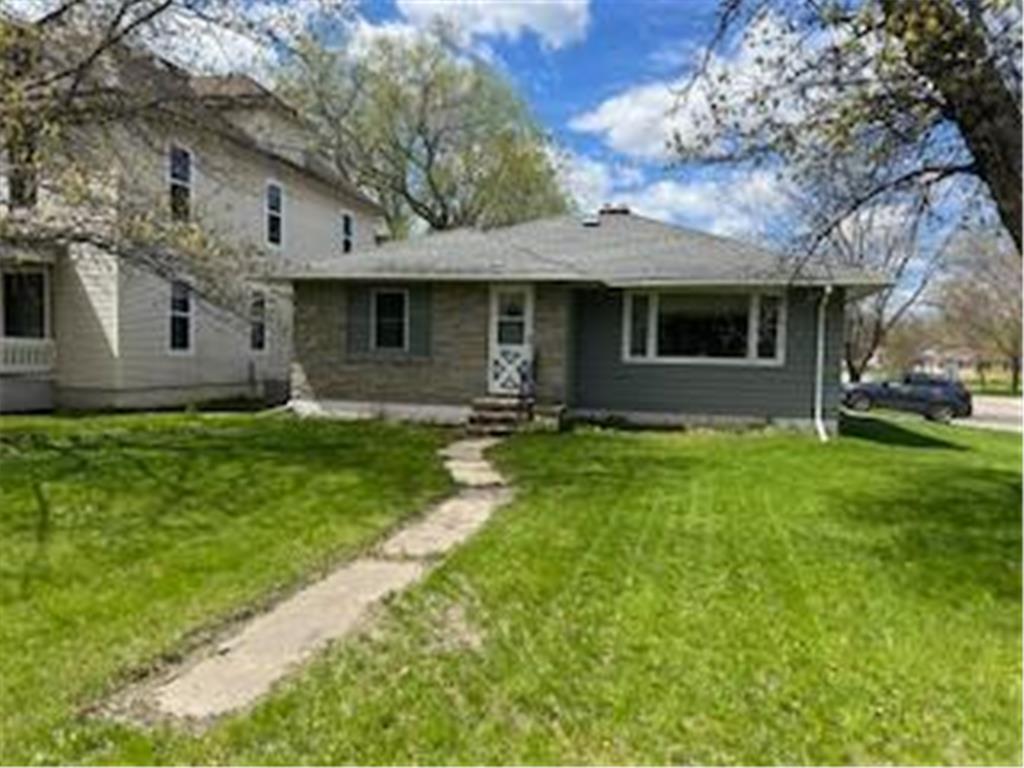 221 10th Street NE Staples MN 56479 6532134 image1