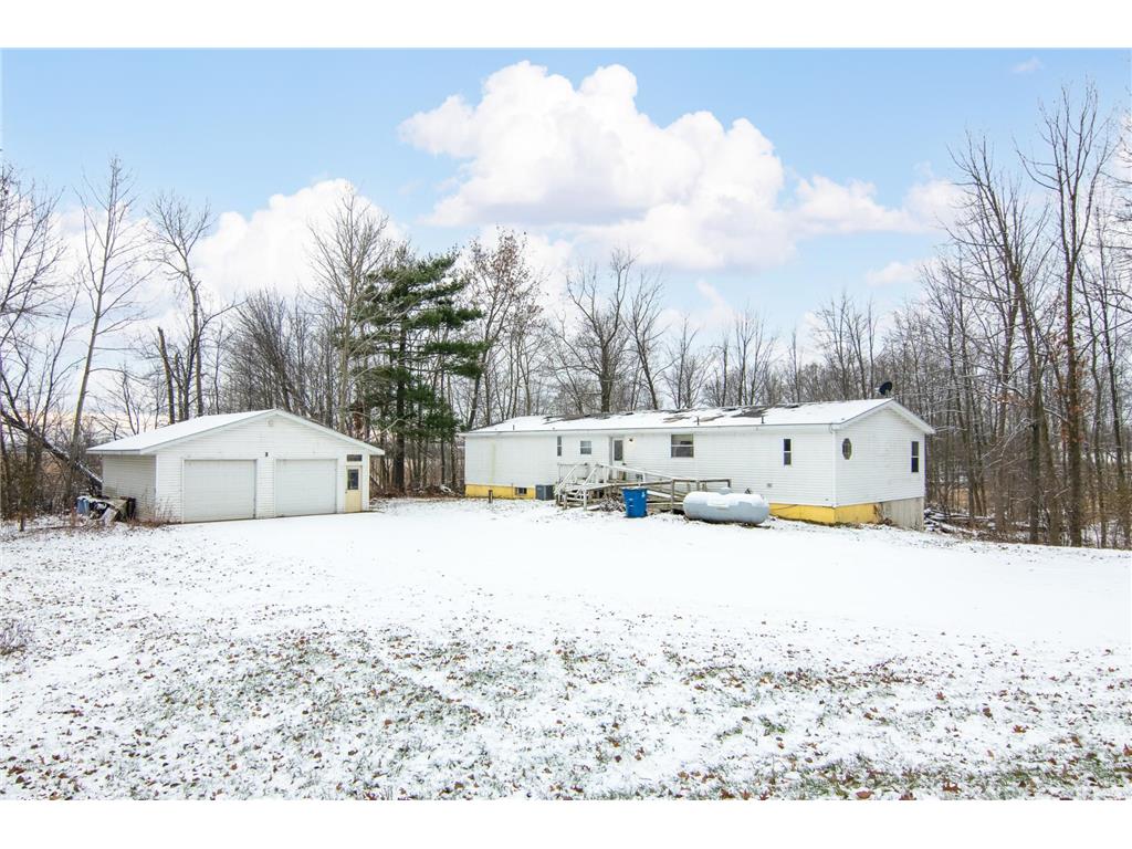 221 13 1/2 14th Avenue Almena WI 54889 6466055 image1