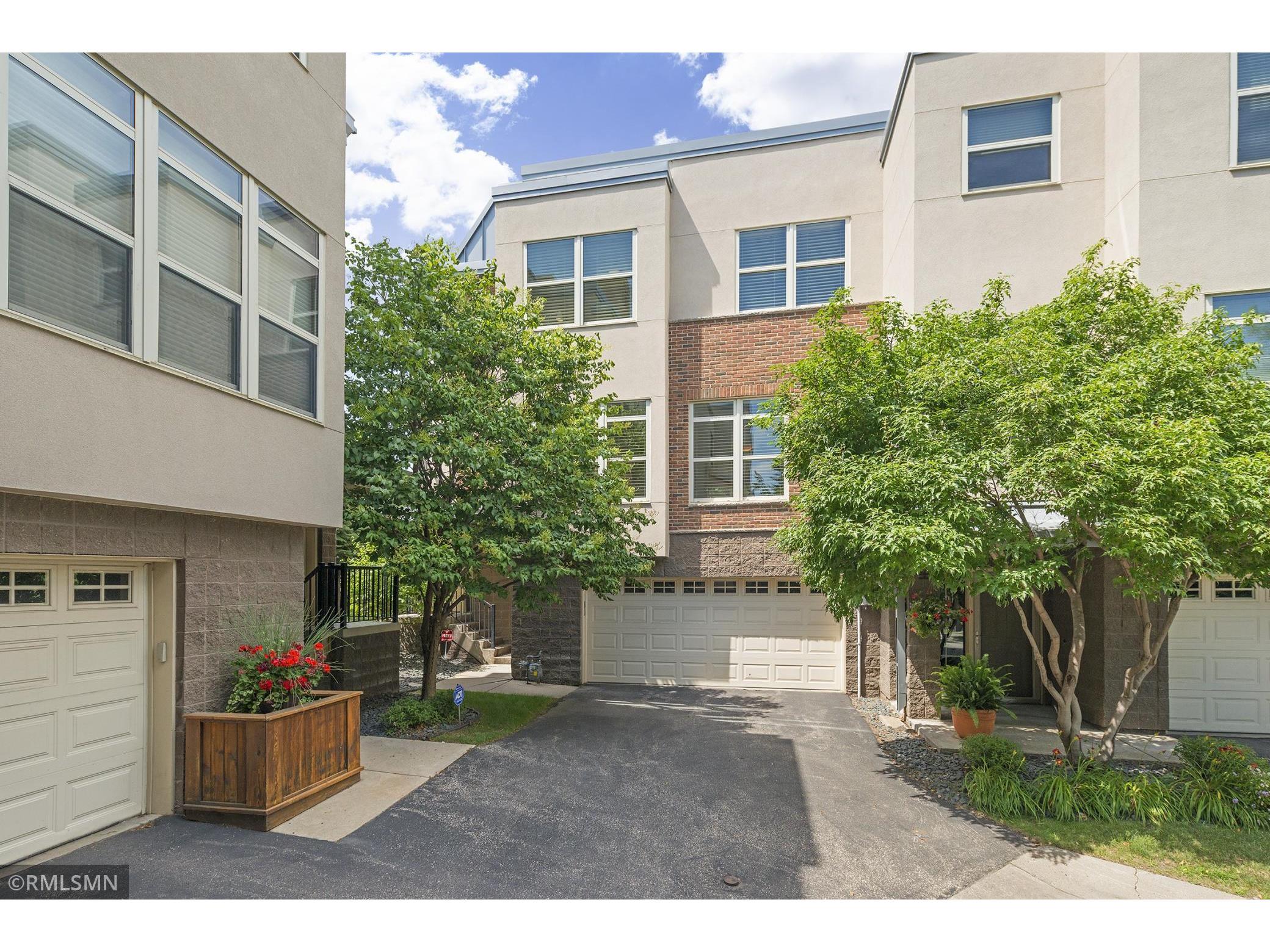 221 1st Avenue NE 15, Minneapolis, MN 55413 MLS 5749323 Edina Realty