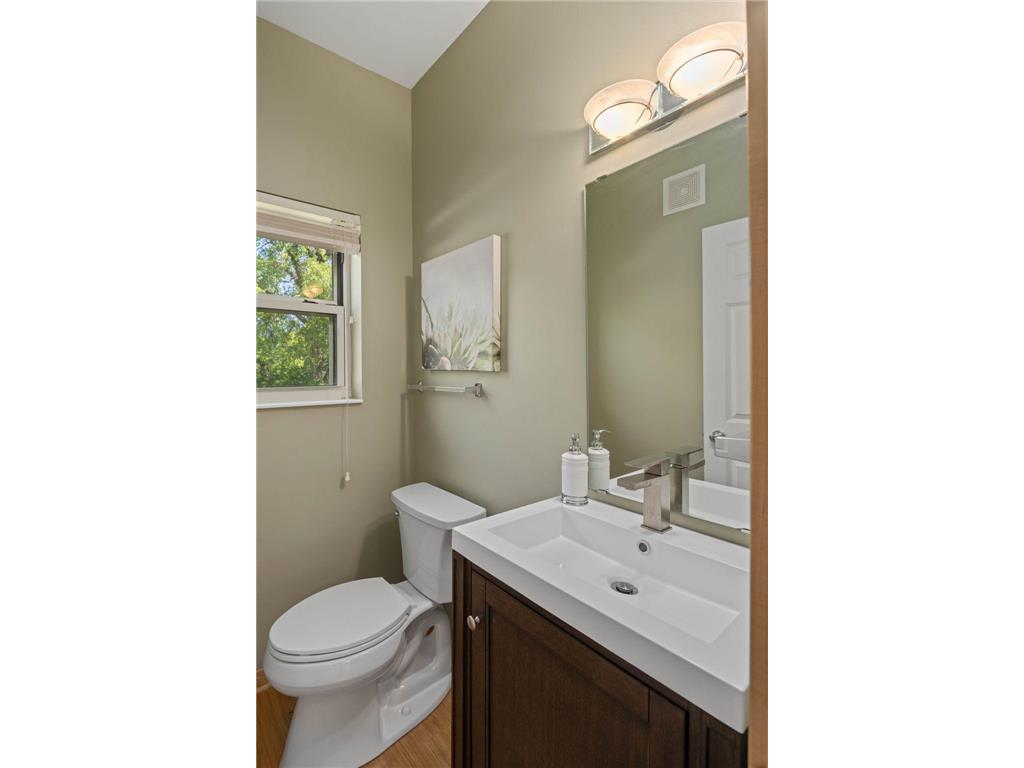 221 1st Avenue NE #15 Minneapolis MN 55413 7072748 image16