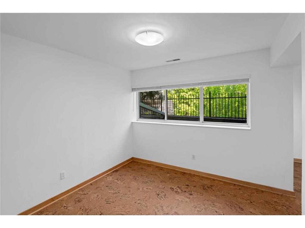 221 1st Avenue NE #15 Minneapolis MN 55413 7072748 image42
