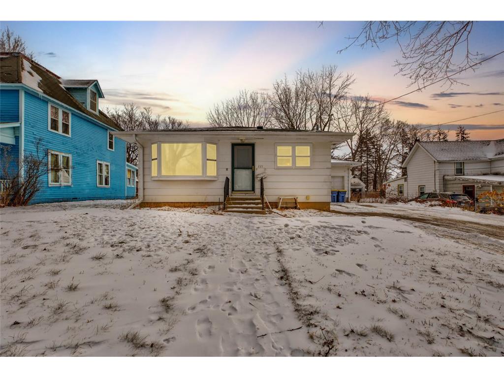 221 2nd Avenue SW Faribault MN 55021 6478367 image1