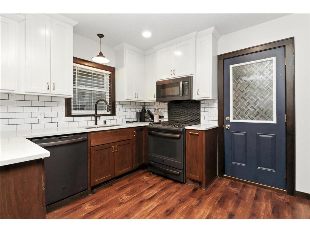 221 3rd Avenue NE Saint Cloud MN 56304 7073155 image11