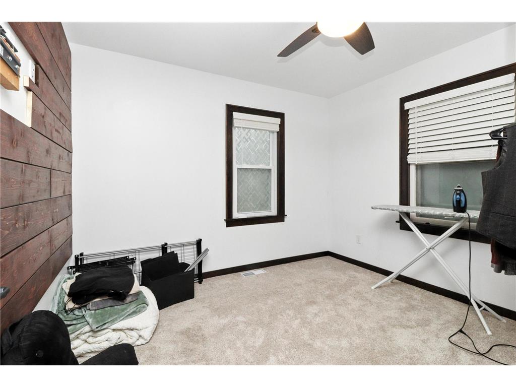 221 3rd Avenue NE Saint Cloud MN 56304 7073155 image25