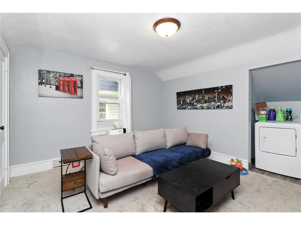 221 3rd Avenue NE Saint Cloud MN 56304 7073155 image31