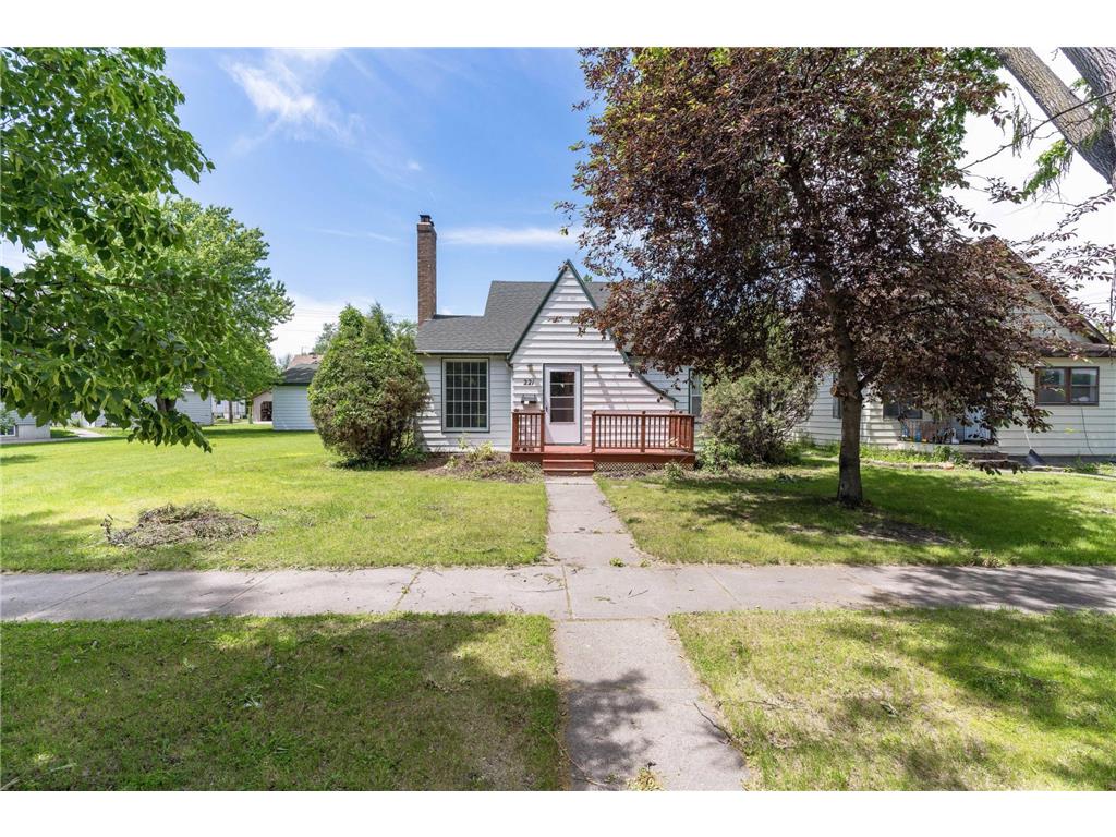 221 8th Street N Breckenridge MN 56520 6552501 image1
