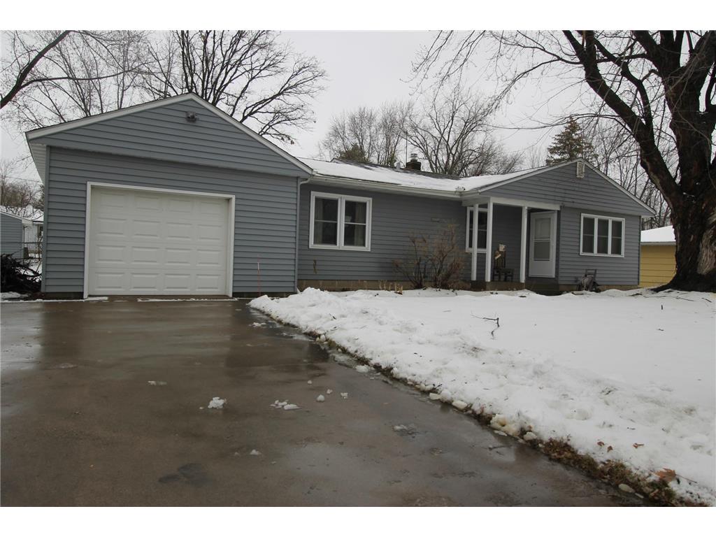 221 Baldwin Drive, Circle Pines, MN 55014 MLS 6315219 Edina Realty