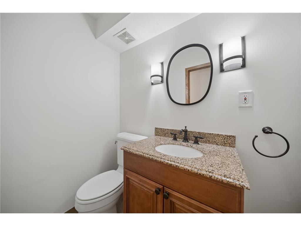 221 Butternut Circle Carver MN 55315 7071952 image26
