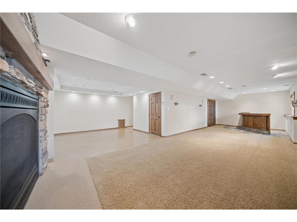 221 Butternut Circle Carver MN 55315 7071952 image36