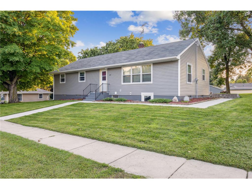 221 Cedar Avenue S Watkins MN 55389 6592631 image1