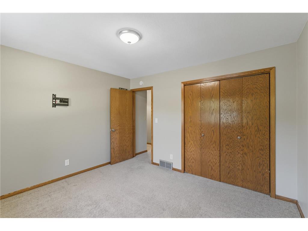 221 Crestwood Drive North Mankato MN 56003 6798015 image20