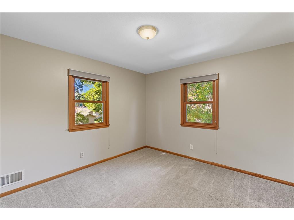 221 Crestwood Drive North Mankato MN 56003 6798015 image21