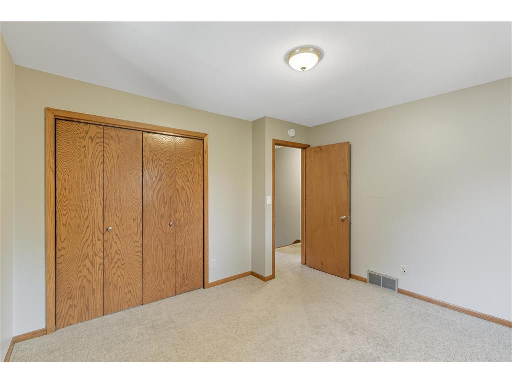 221 Crestwood Drive North Mankato MN 56003 6798015 image22