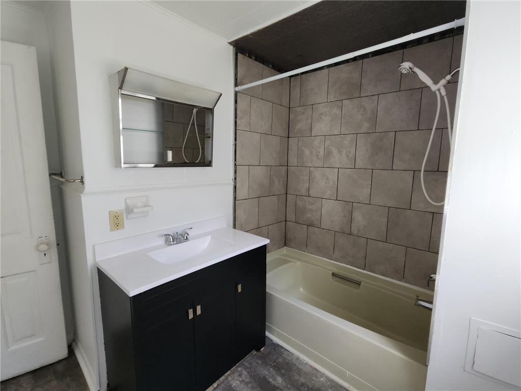 221 E 8th Street Winona MN 55987 6791647 image6