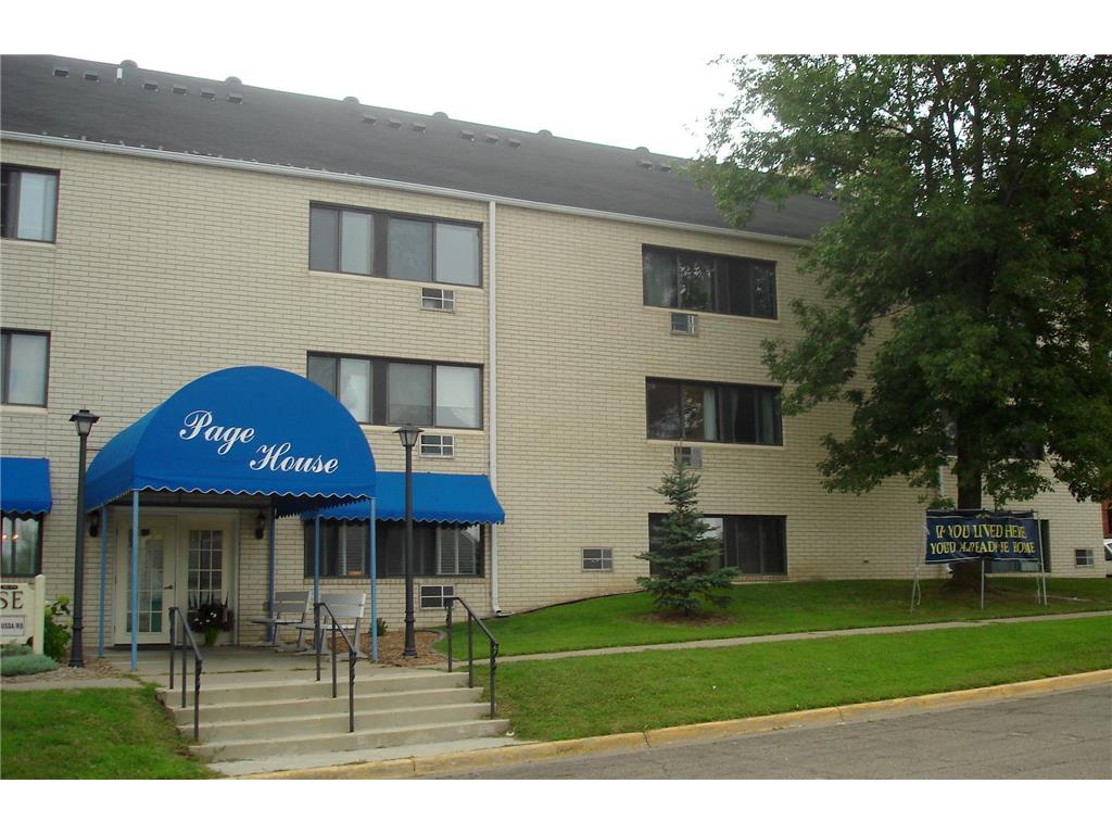 221 E Cavour Avenue Fergus Falls MN 56537 6427087 image1