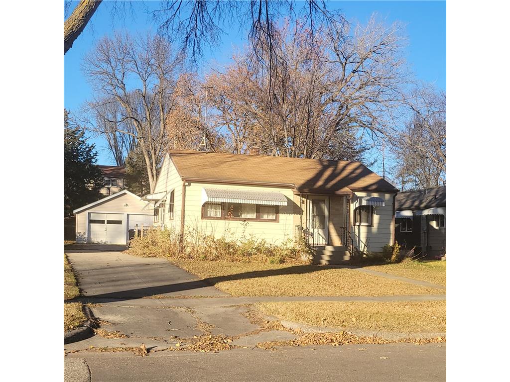 221 E Channing Avenue Fergus Falls MN 56537 6628262 image1