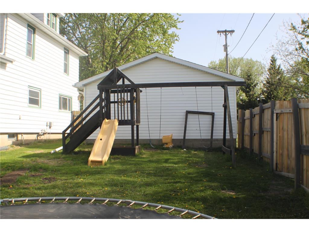 221 E Church Street Spring Valley MN 55975 7073034 image2