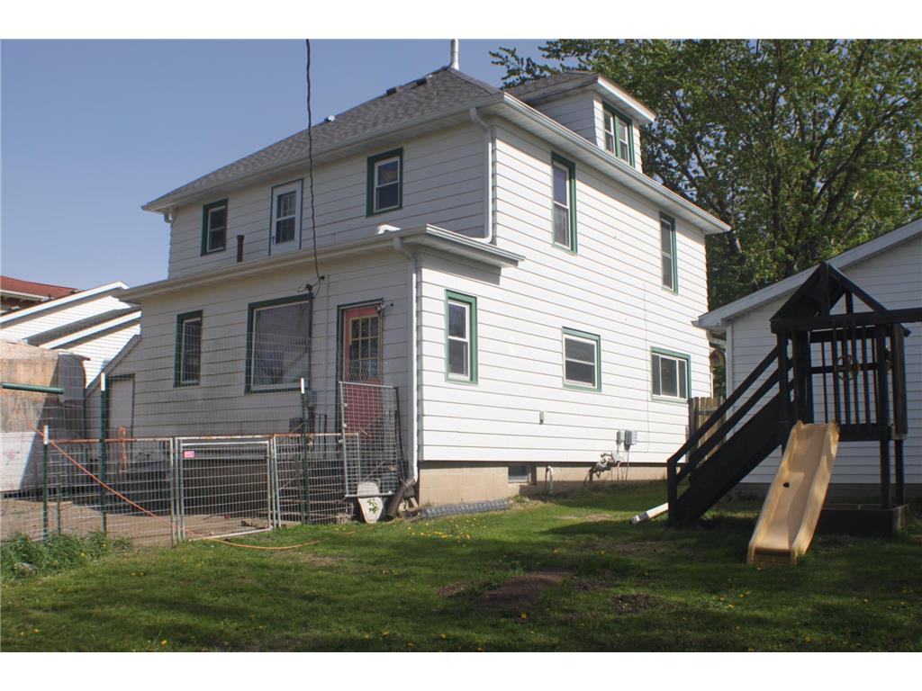 221 E Church Street Spring Valley MN 55975 7073034 image3