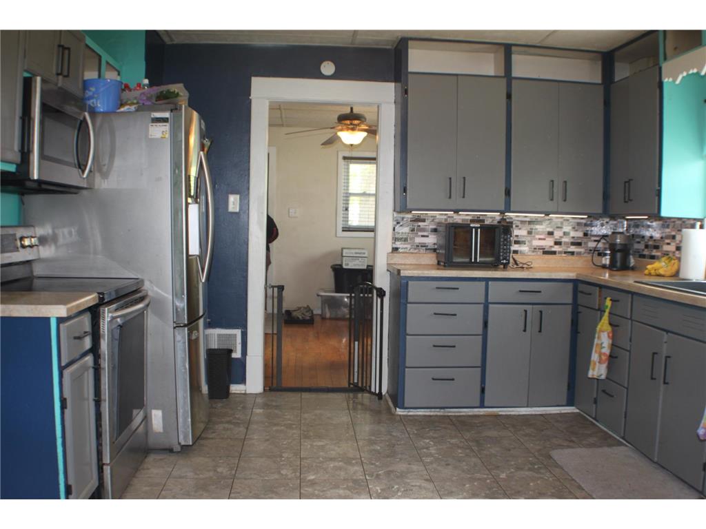 221 E Church Street Spring Valley MN 55975 7073034 image9