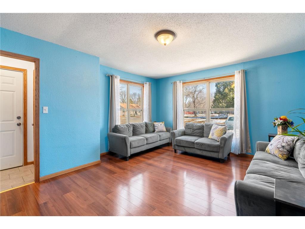 221 E Park Street Owatonna MN 55060 6825403 image16