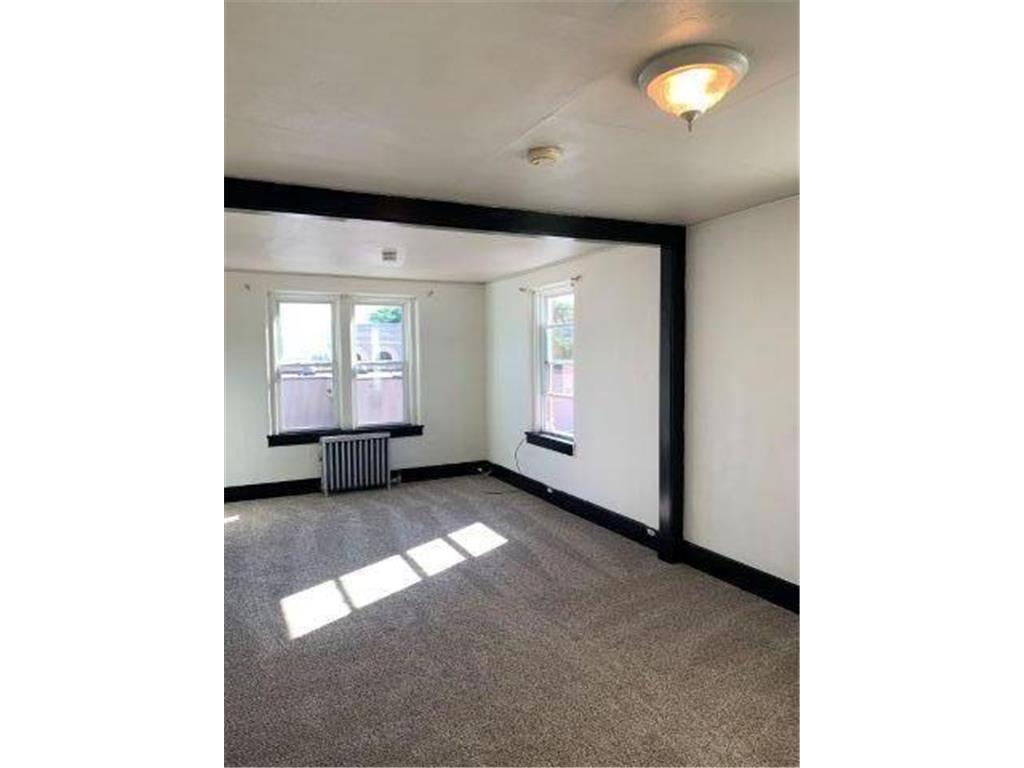 221 E Walnut Street Mankato MN 56001 7048737 image3