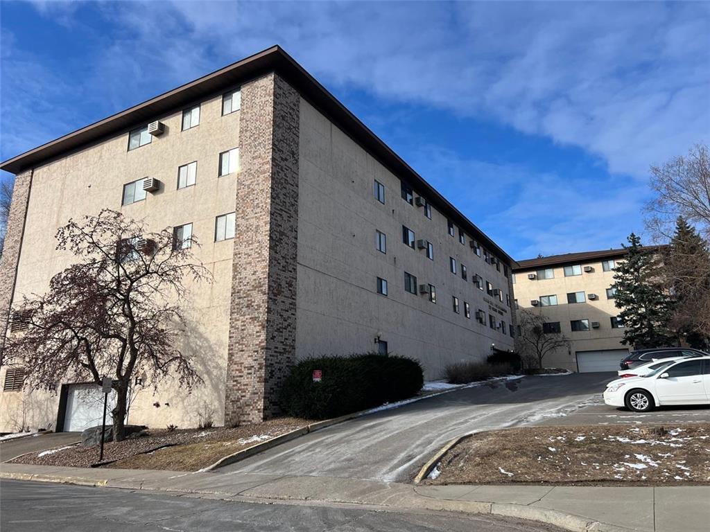 221 Grand Avenue W #104 South Saint Paul MN 55075 7028487 image11