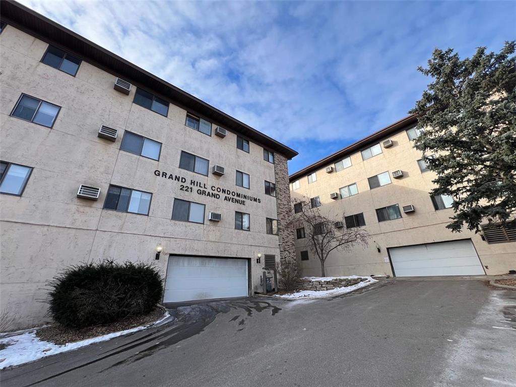 221 Grand Avenue W #104 South Saint Paul MN 55075 7028487 image12