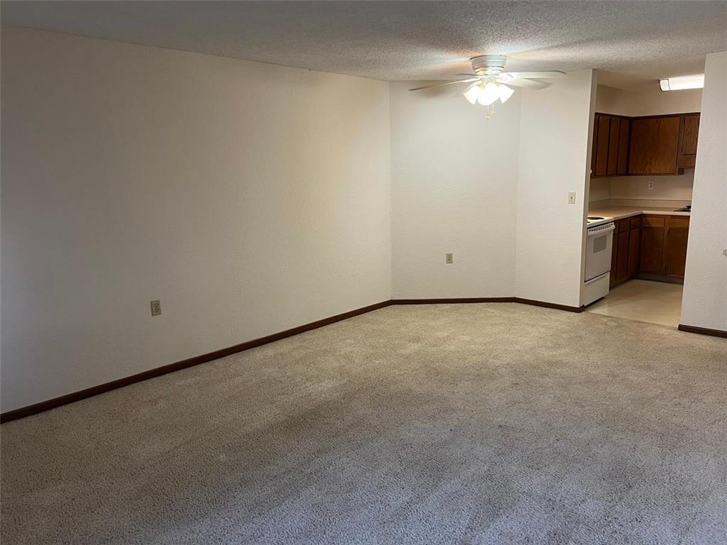 221 Grand Avenue W #104 South Saint Paul MN 55075 7028487 image6