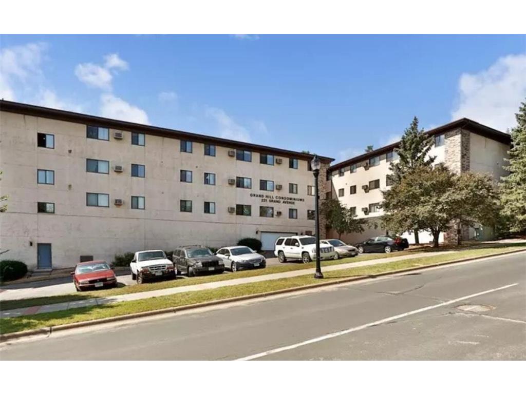 221 Grand Avenue W #310 South Saint Paul MN 55075 6626481 image1