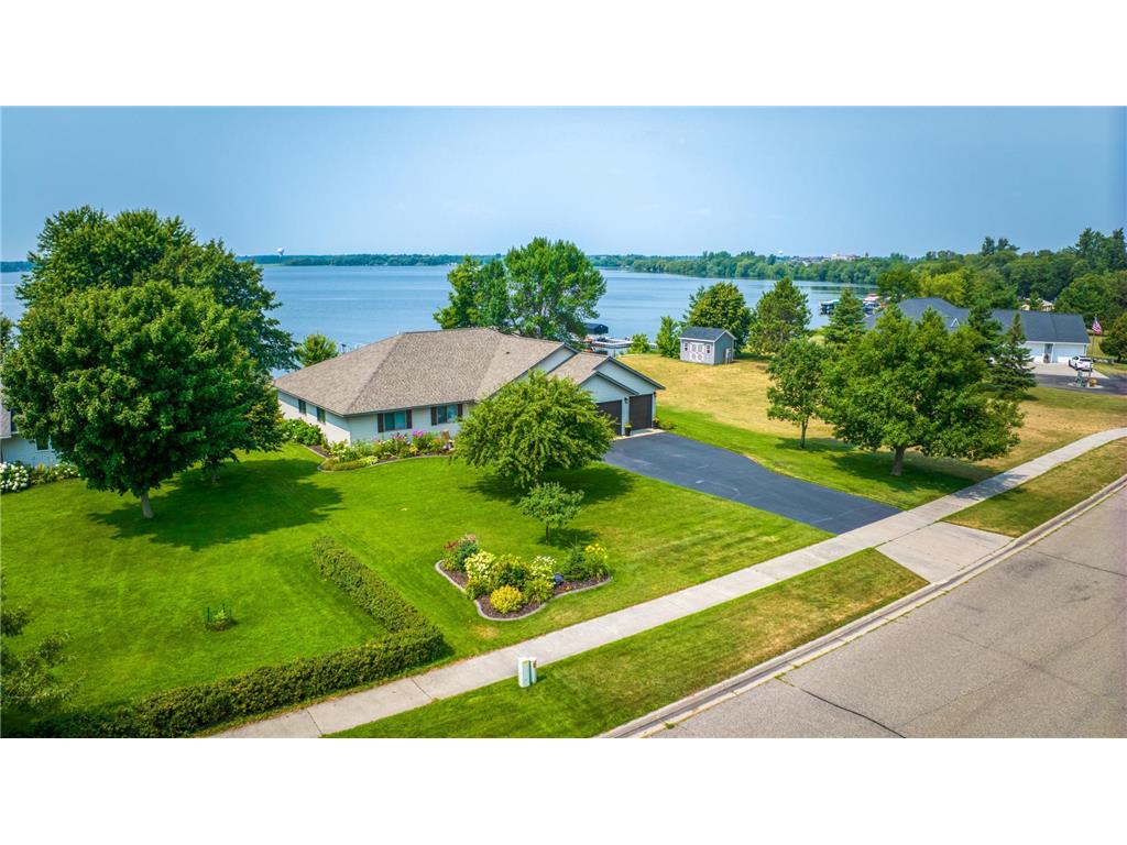 221 Irving Beach Drive SW Bemidji MN 56601 - Irving 6577926 image1