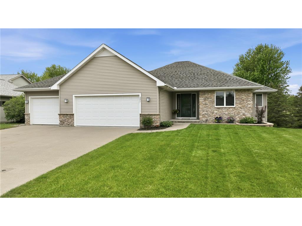 221 Kusilek Street River Falls WI 54022 7077795 image1