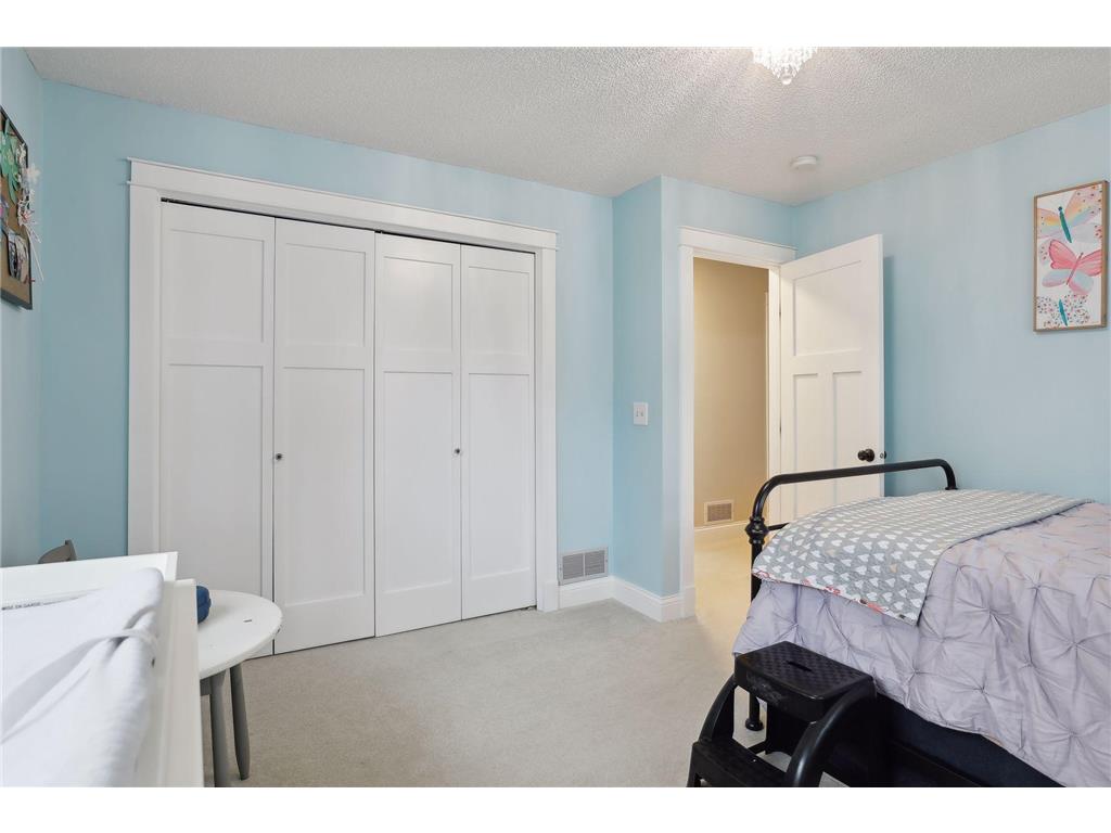 221 Lion Lane, Shoreview, MN, 55126 MLS 6471683 Edina Realty