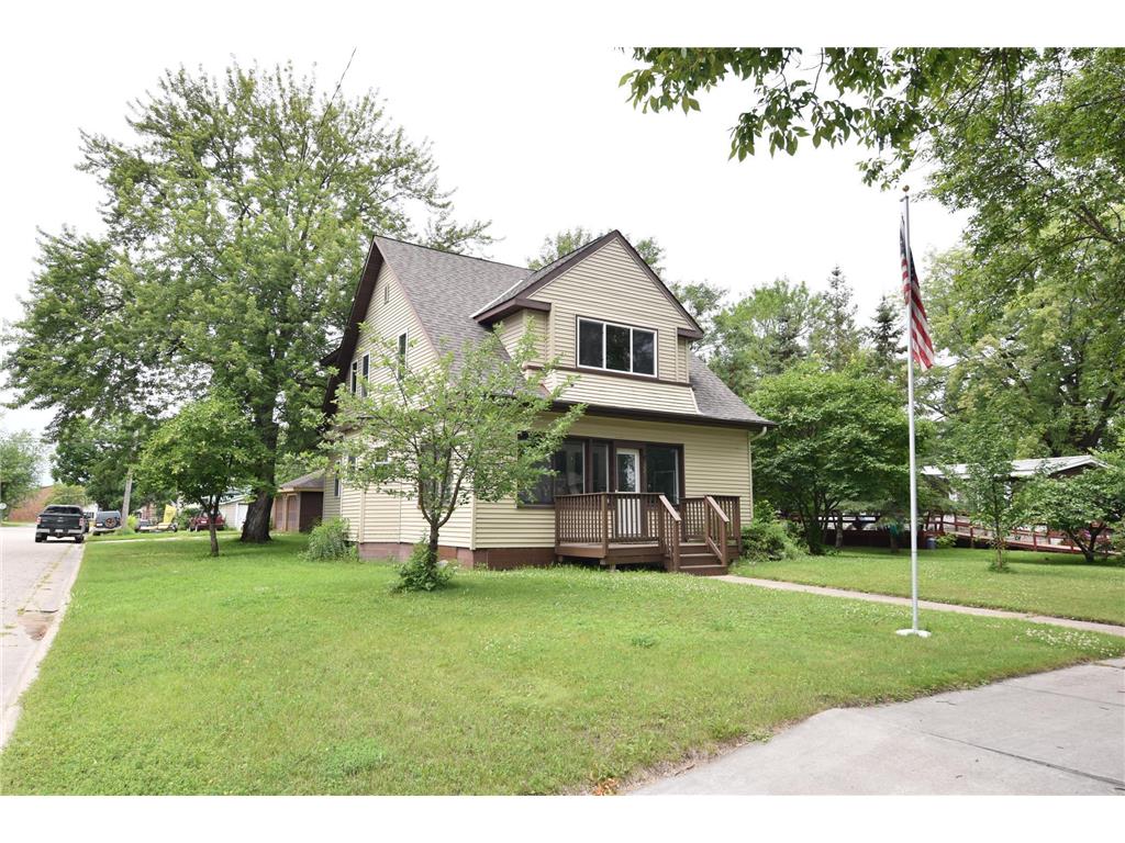 221 Main Avenue S Baudette MN 56623 6404078 image1