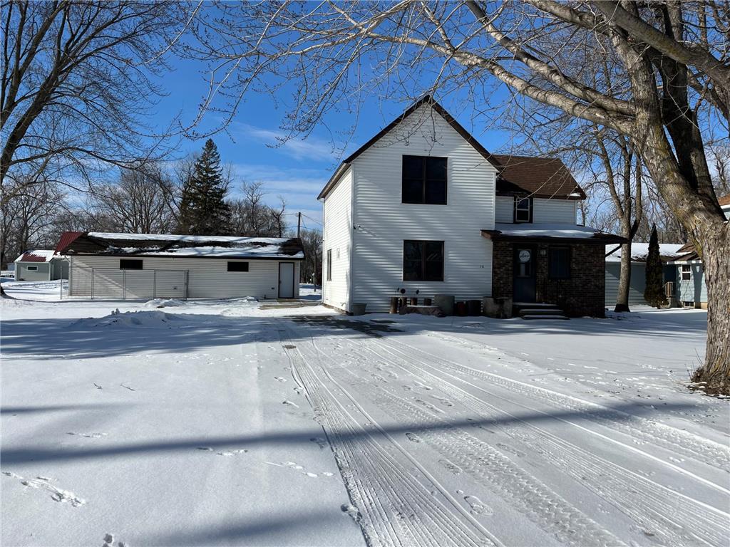 221 Main Street Currie MN 56123 6824376 image1