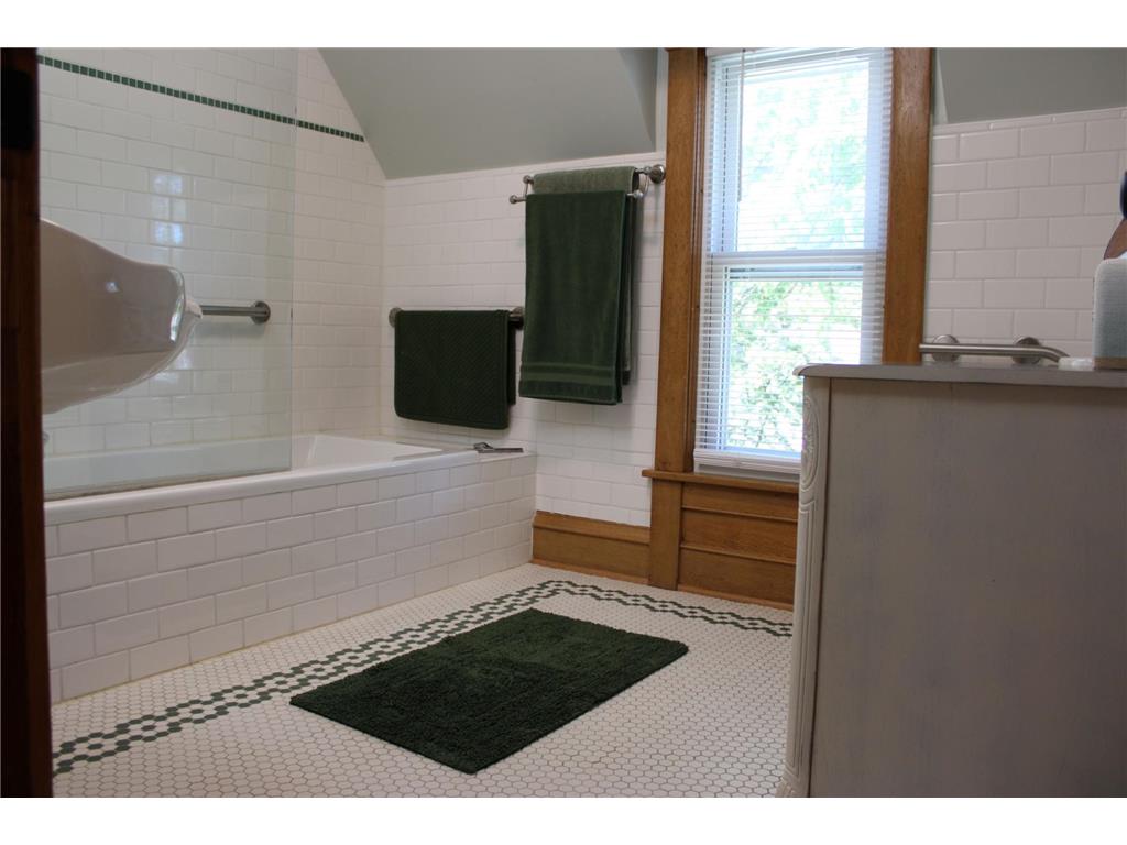 221 Main Street N Sauk Centre MN 56378 - Sauk 7061593 image29