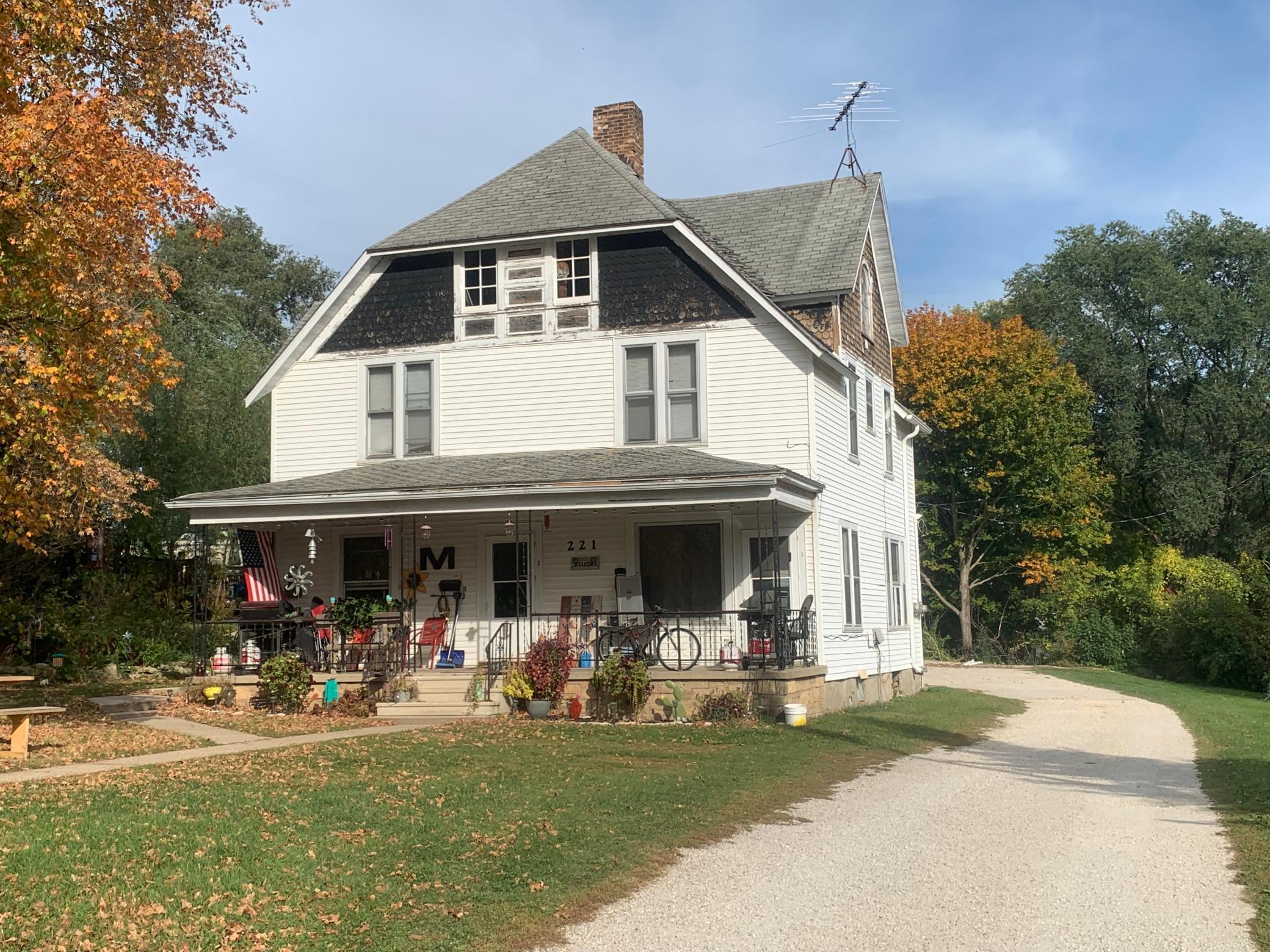 221 N Broadway Street, Spring Valley, MN, 55975 MLS 6108125 Edina