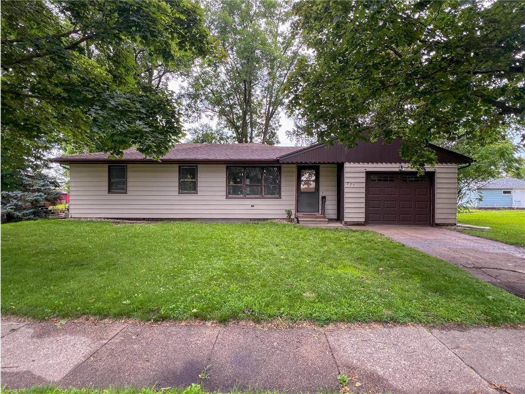 221 N Main Street Granada MN 56039 6563961 image1