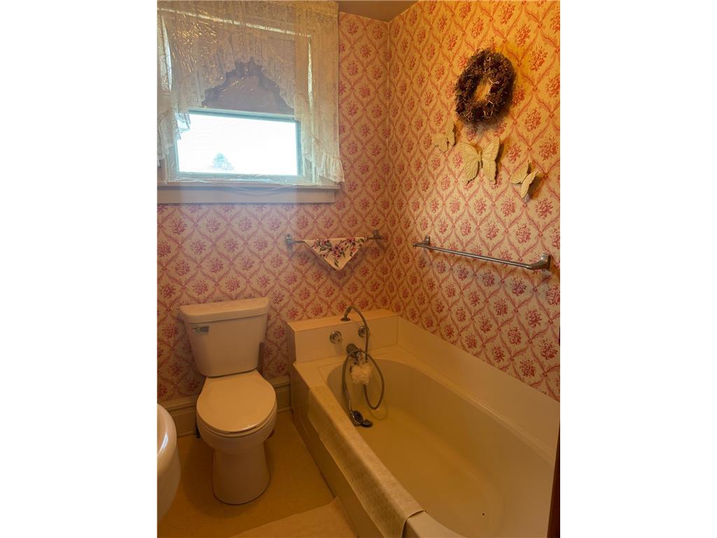 221 N Minnesota Street Crookston MN 56716 6815257 image14