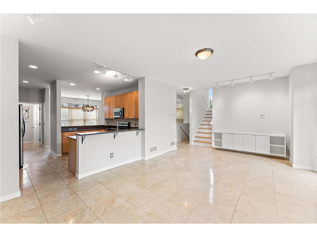 221 NE 1st Avenue #5 Minneapolis MN 55413 6799174 image22