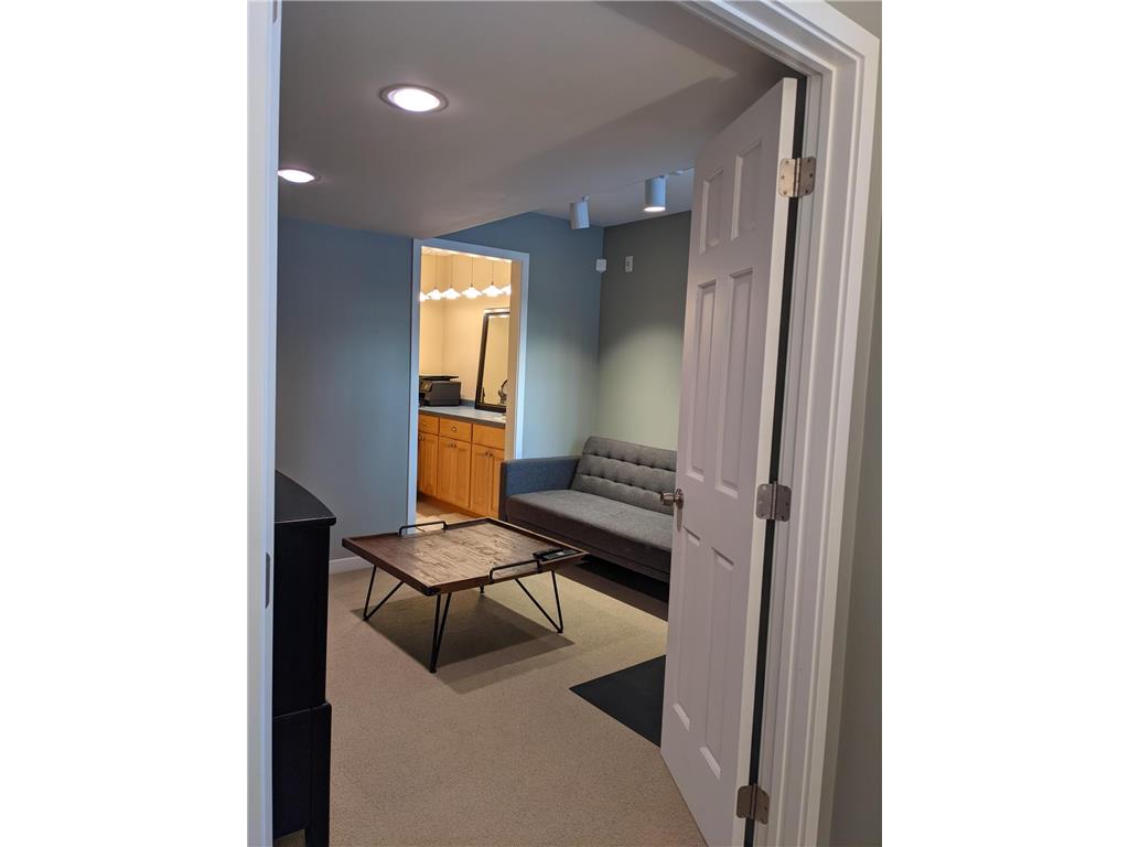 221 NE 1st Avenue #5 Minneapolis MN 55413 6799174 image8