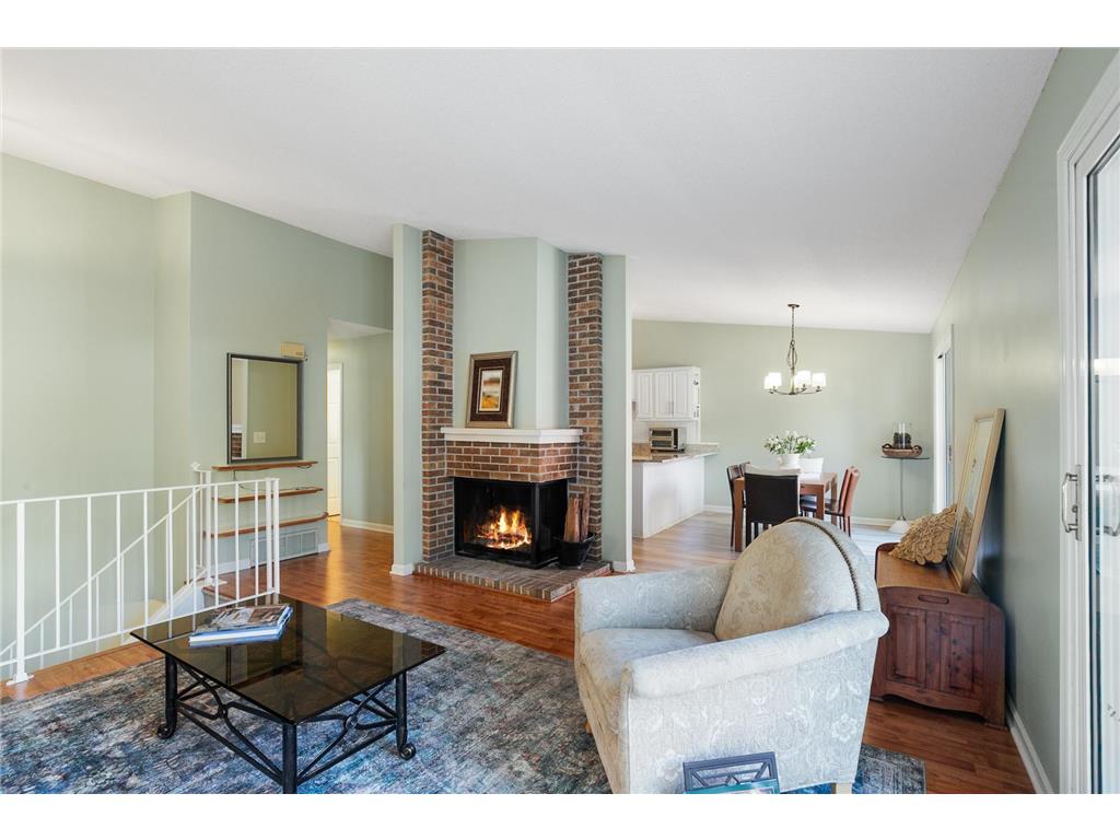 221 River Woods Lane Burnsville MN 55337 6794554 image6