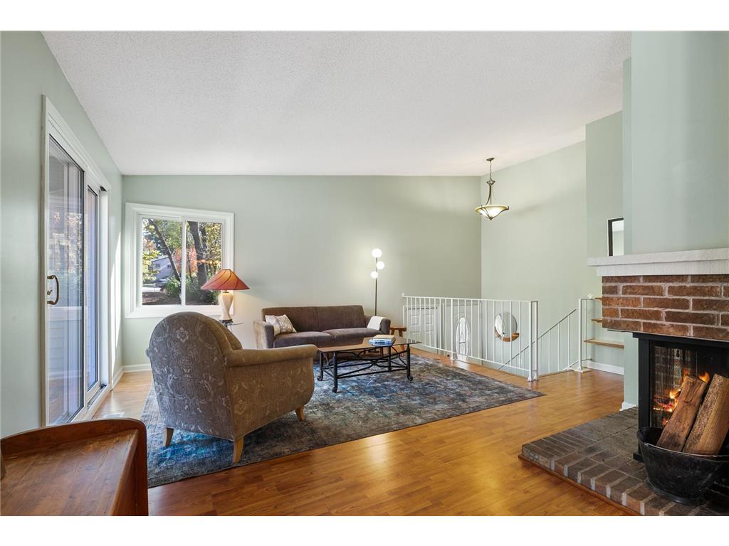 221 River Woods Lane Burnsville MN 55337 6794554 image7