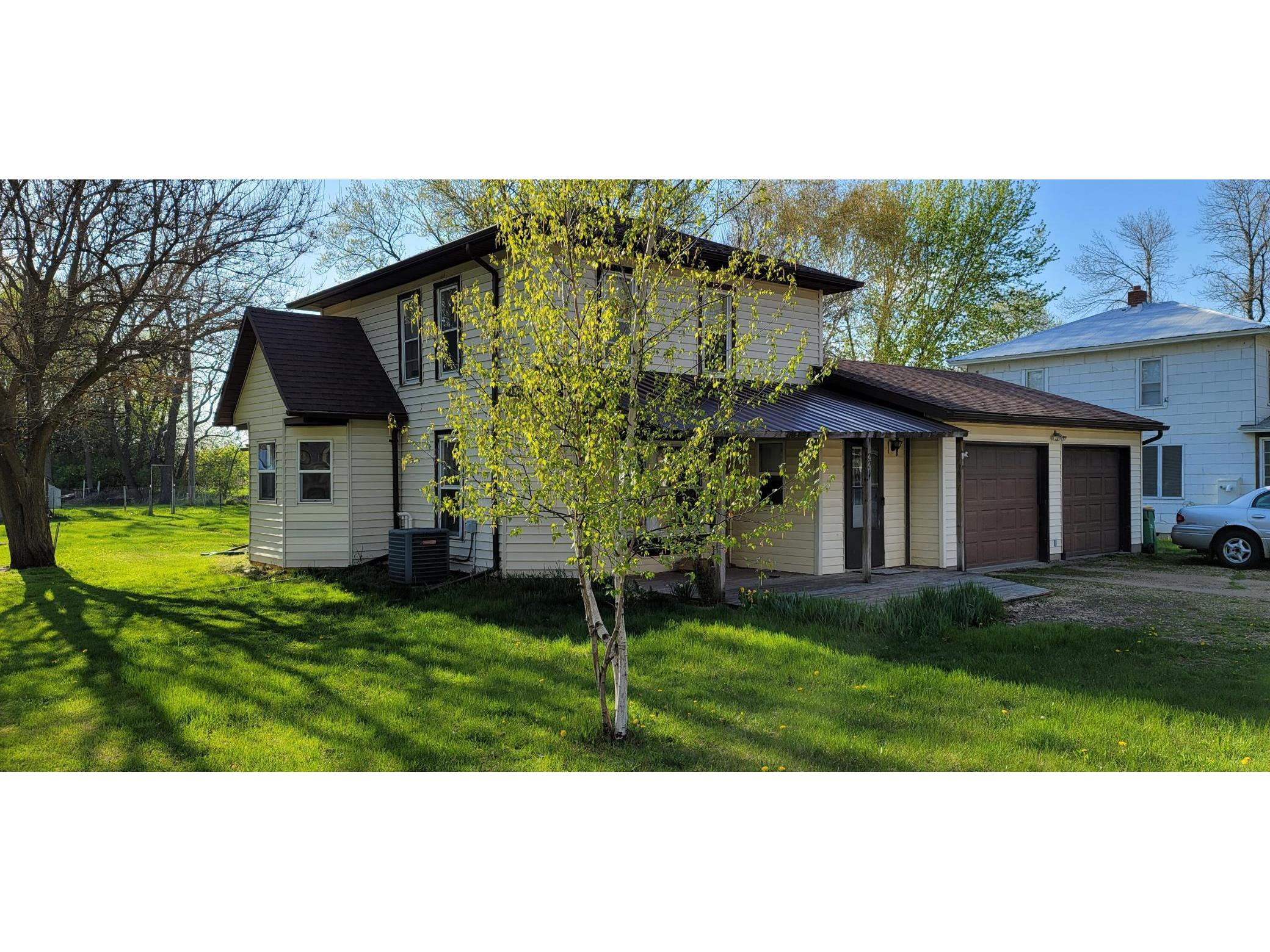 221 SW 1st Street, Granada, MN 56039 MLS 5753755 Edina Realty