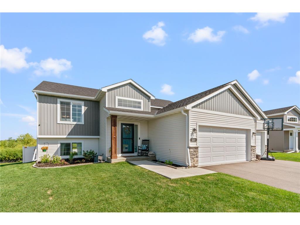 221 Terning Way Howard Lake MN 55349 6558823 image1